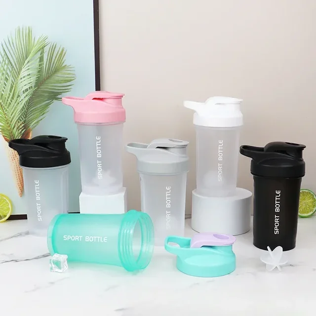 Outdoor 300ml Portable Protein Powder Shaker Bottle Leak Proof Water Bottle for Gym Fitness Training Sport Mixing Cup with Scale 2