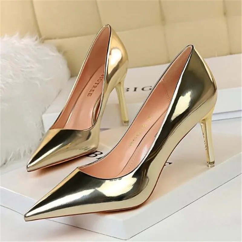 

Metallic Silver Pumps Shiny D'Orsay High Heels Women Stiletto Heeled Sandals 7/10cm Party Elegant Luxury Woman Shoes Yellow Gold