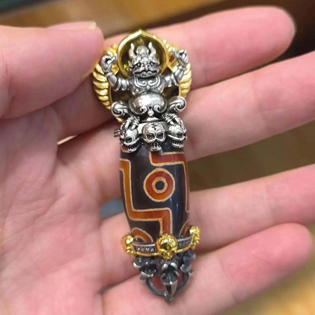 1 Pz/Lotto Naturale Old Onyx Nine-Eyed Dapeng Bird Pattern Diamond Pestle Pendant S925 Sterling Silver Gild Weathering Lines Luxury