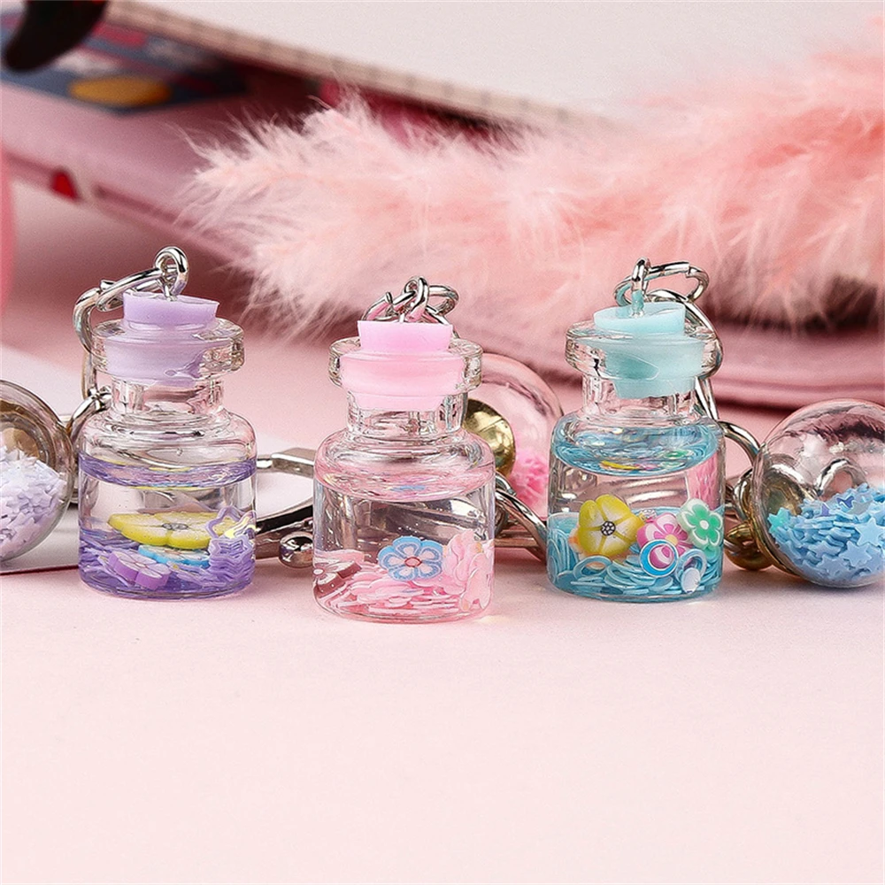 Water Bottle With Detachable Keychain Charm 