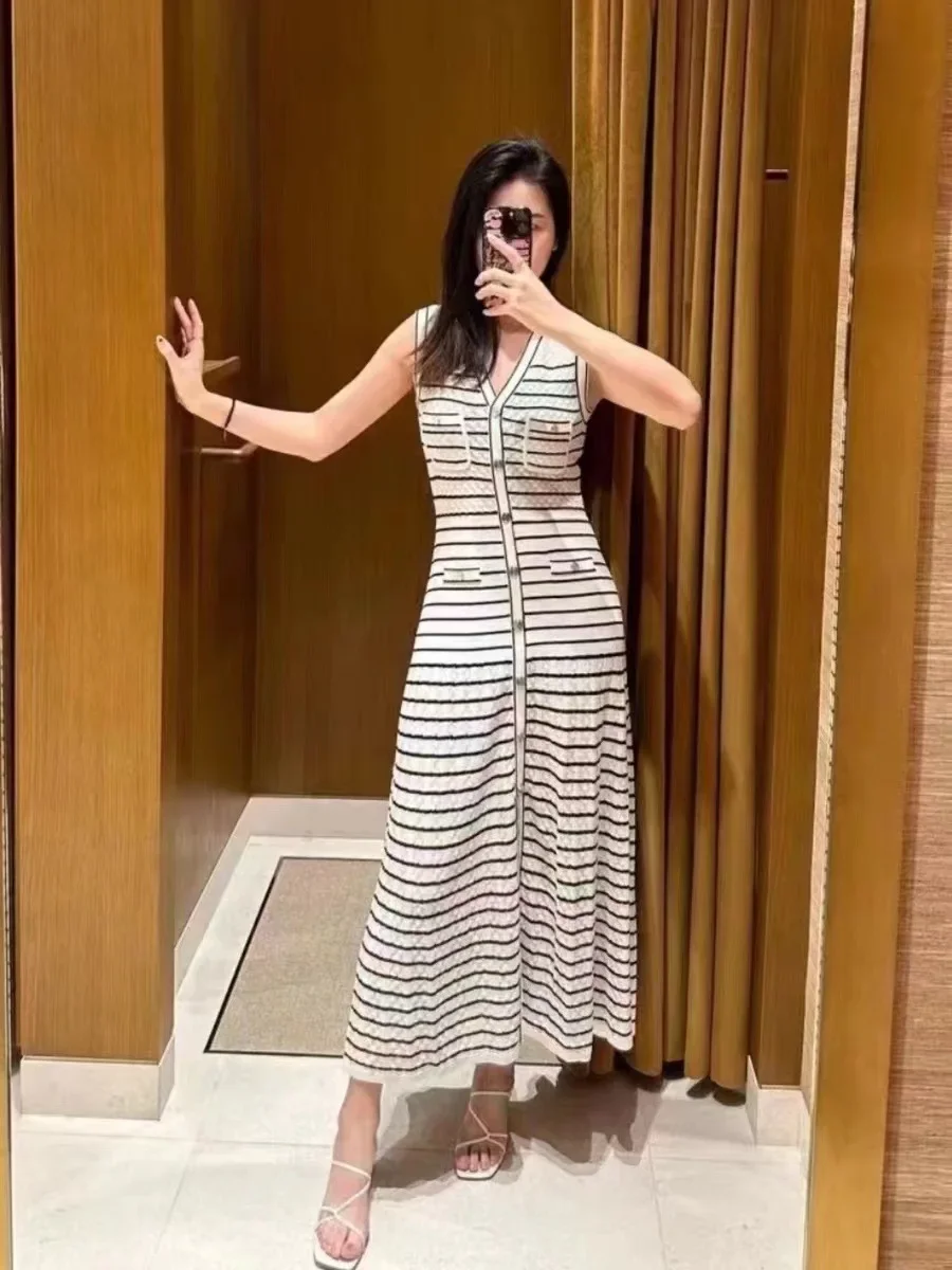 

Women Stripes Knit Midi Dress Sleeveless Single Breasted V-neck 2024 Spring Female Contrast Color Robe