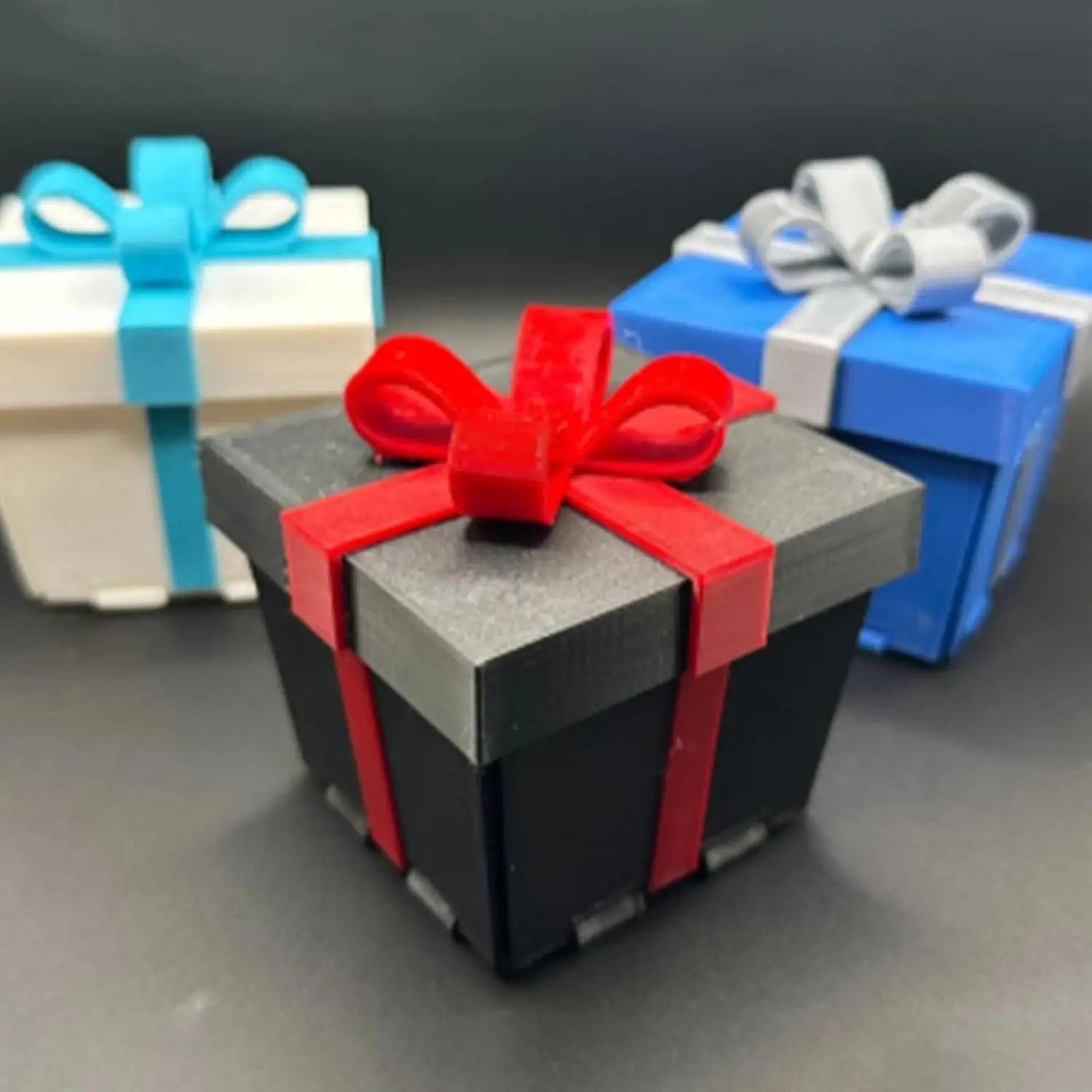 8cm Middle Finger in a Box,Middle Finger Surprise Gift Box,Annoying Gift Box,Spoof Hand Prank Pop up Gift,Christmas Novelty Gift 5