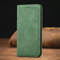 Premium Magnetic Leather Wallet Case for Smartphones - Luxury Flip Cover in Smooth Leather Finish (Green)