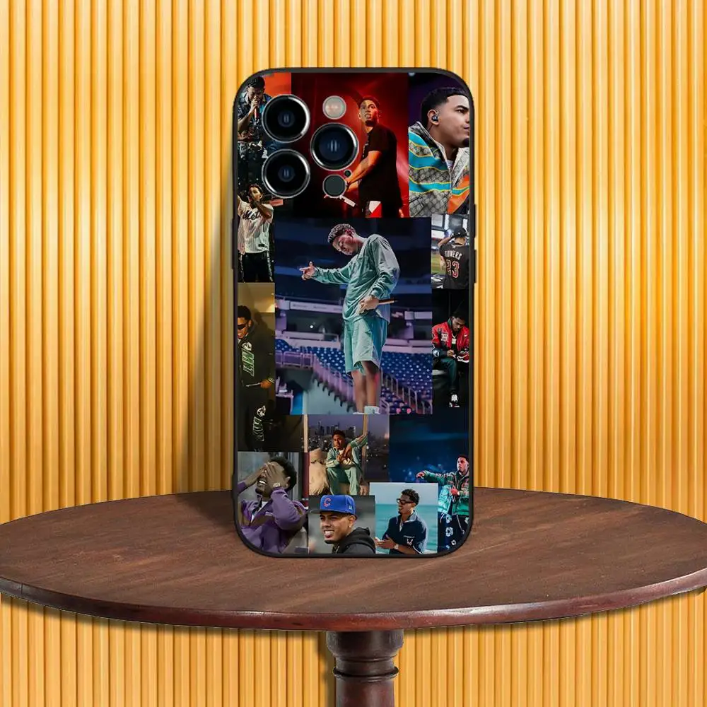 Sleek Black Soft Phone Case – Premium Protection with Modern Design