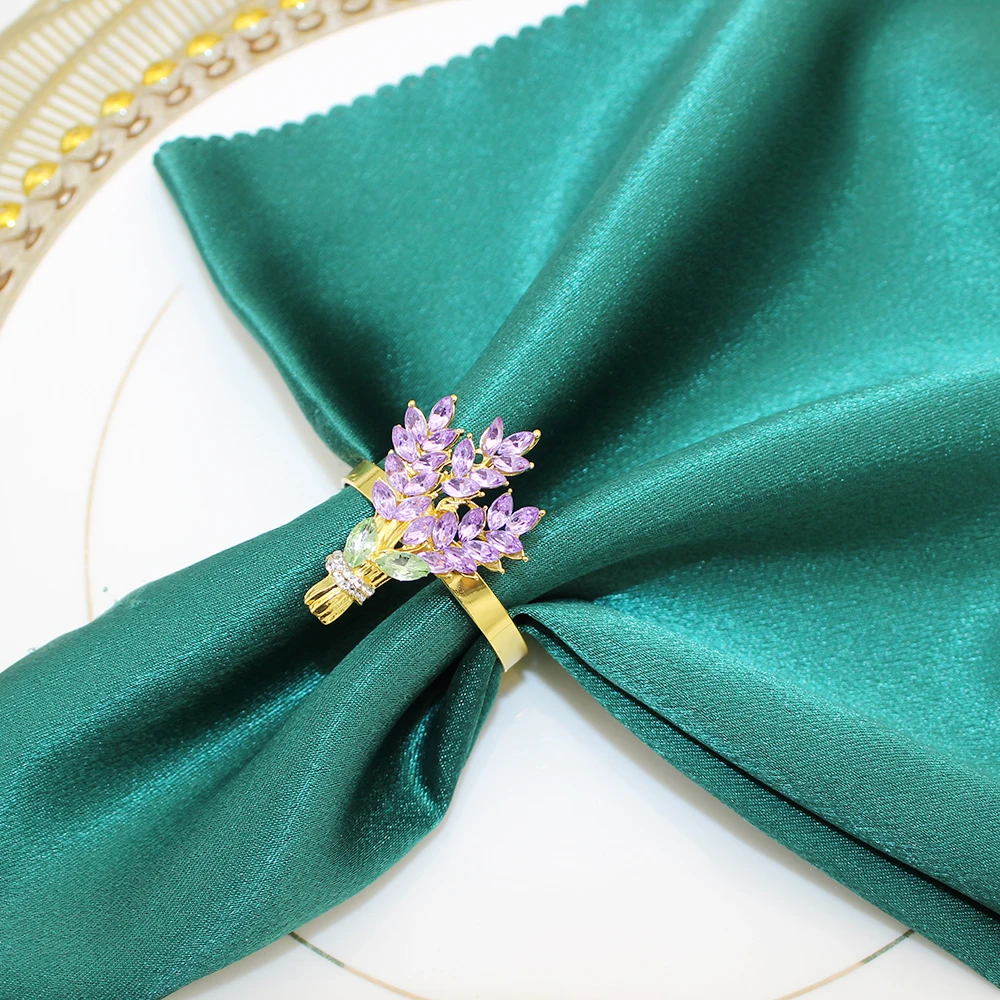 Napkin Ring 4Pcs Purple Lavender Napkin Rings Crystal Flower Napkin Holder Rings for Mother's Day Thanksgiving Day Table Decor Wedding Decor