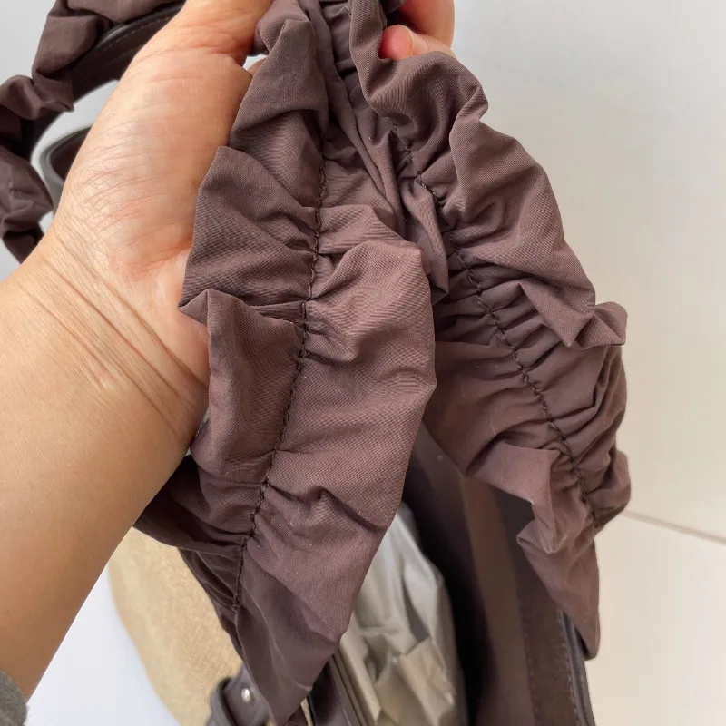 2025 Summer Handmade Bags for Women Beach Weaving Ladies Straw Bag Wrapped Beach Bag Moon shaped Top Handle Handbags Totes