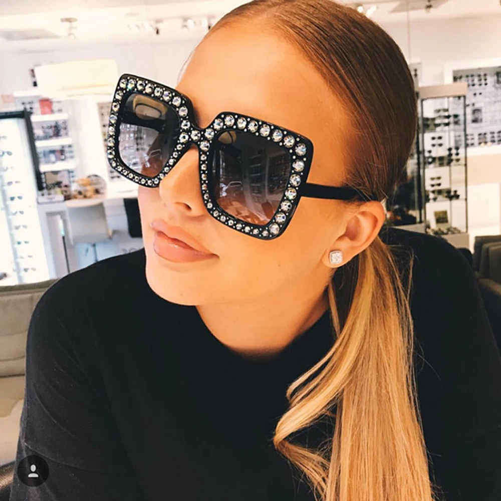 Big Square Luxury Rhinestone Sunglasses Women Crystal Oversize Brand Designer Sun Glasses Vintage UV400 Female Oculos De Sol
