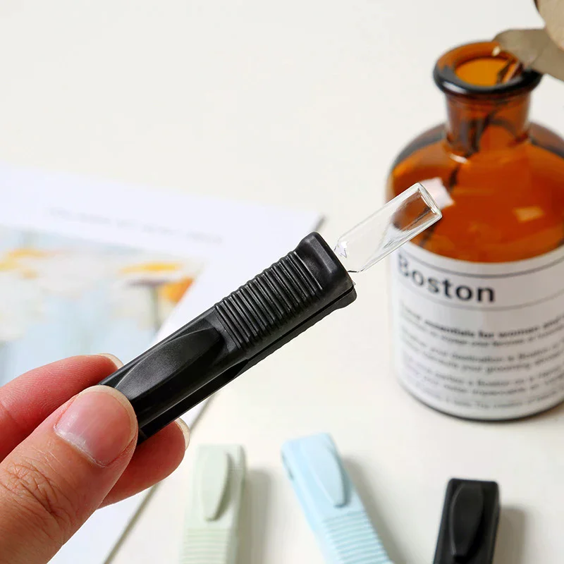 Multi-Functional Ampoule Opener Reusable Plastic Handle Ampule Breaker Medical Tool for Nurses Doctors Safe Lab Hospital Supply