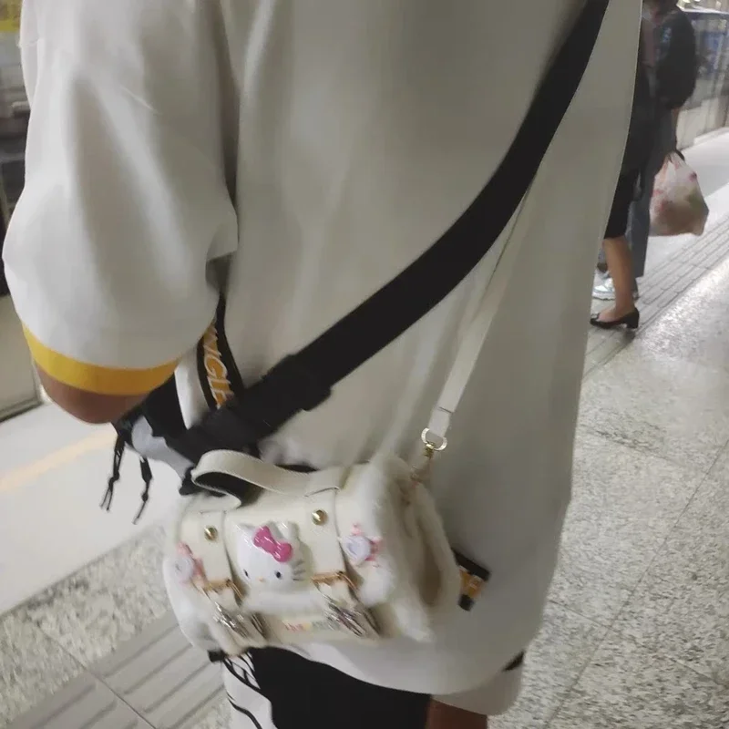 2024 Spring and Summer New Hello Kitty Handbag Pink Girls Plush Women's Cute Fashion Messenger Bag Wallet and Handbag Gift