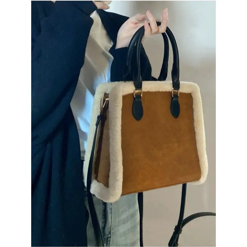 

Fashion Lambswool Tote Bag Faux Fur Women Handbags Pu Leather Patchwork Shoulder Crossbody Bags Large Capacity Winter Purse 2023