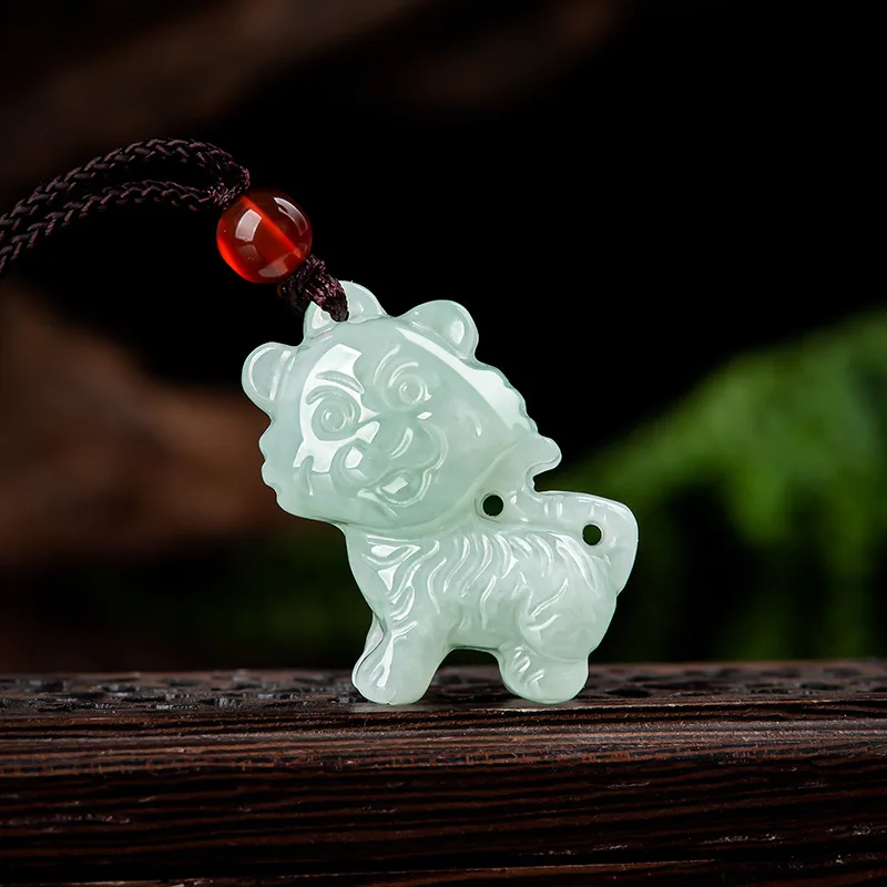 

Mai Chuang/Jade/light Green Tiger Zodiac Tiger Necklace Pendant Fashion Elegant Personality Charm Jewelry Men Women Couple Gift