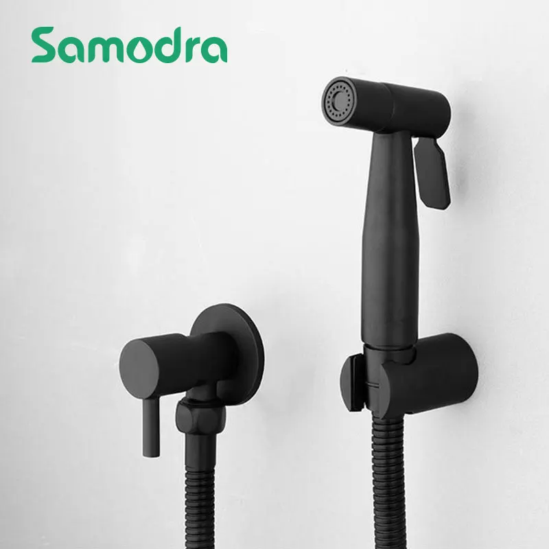 โถสุขภัณฑ์ห้องน้ำมือถือพร้อมวาล์วทองเหลืองฝักบัว, ฝักบัวสแตนเลสฝักบัวสุขอนามัย 1