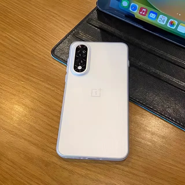 Sleek Matte Skin Feel Hard Shell Anti-Drop Case - Ultra Shockproof Cover