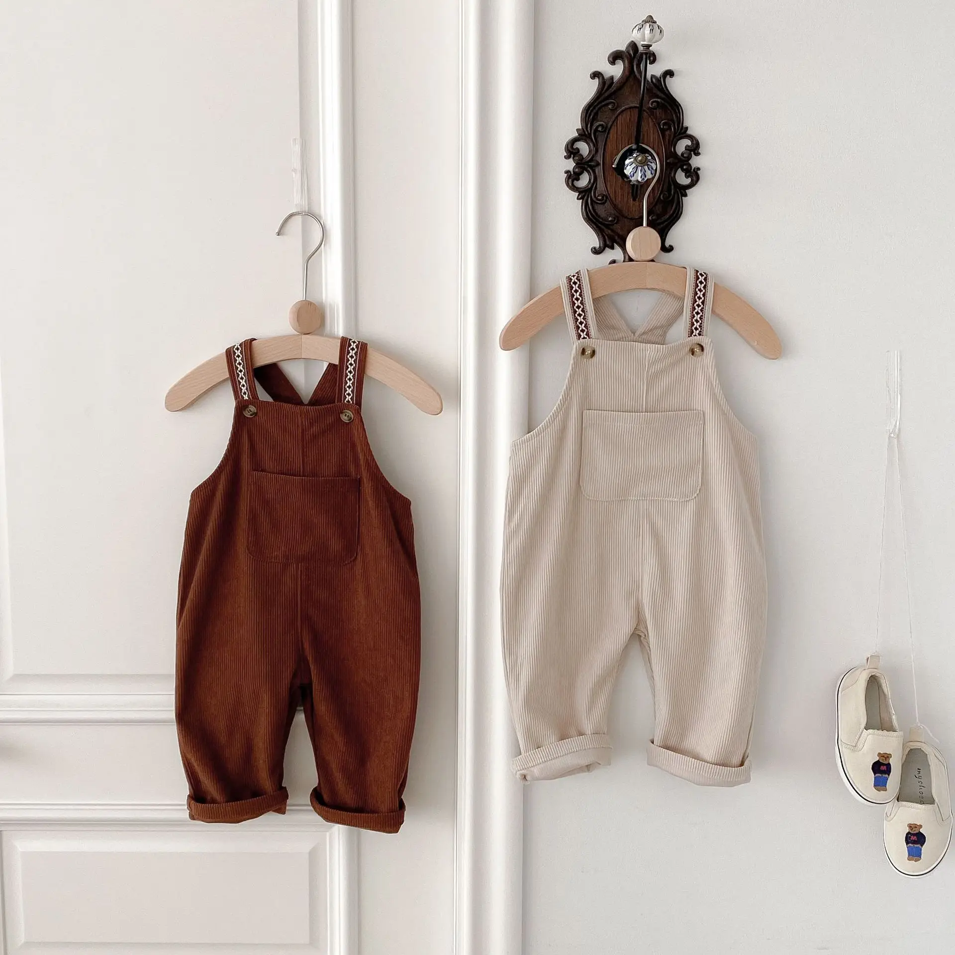 2025 Spring New Children Loose Corduroy Overalls Baby Girls Solid Casual Pants Boys Comfortable Strap Trousers Kids Clothes