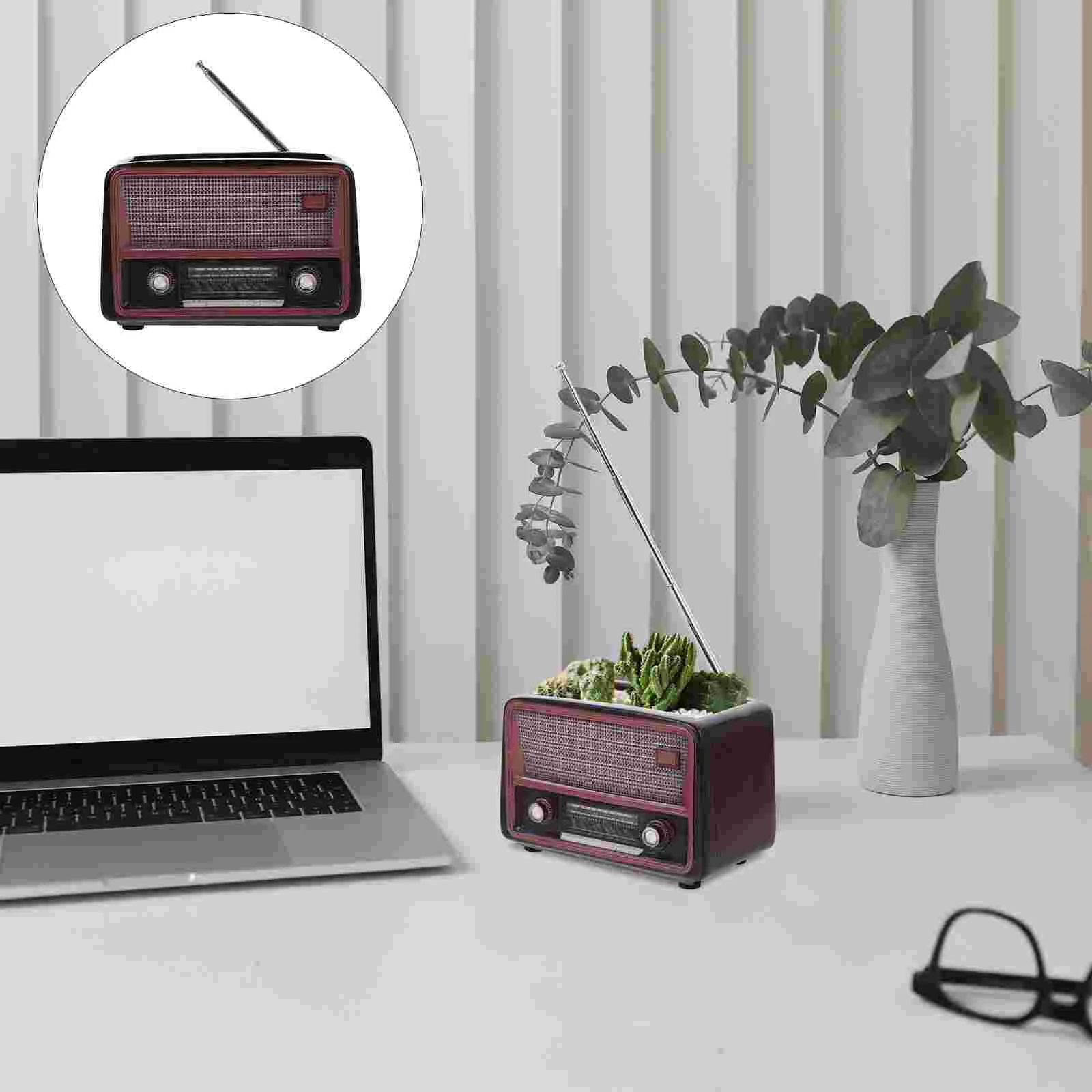 

Retro Radio Shaped Flowerpot Container Resin Unique Potted Plant Container Planting Container for Decoration Planting