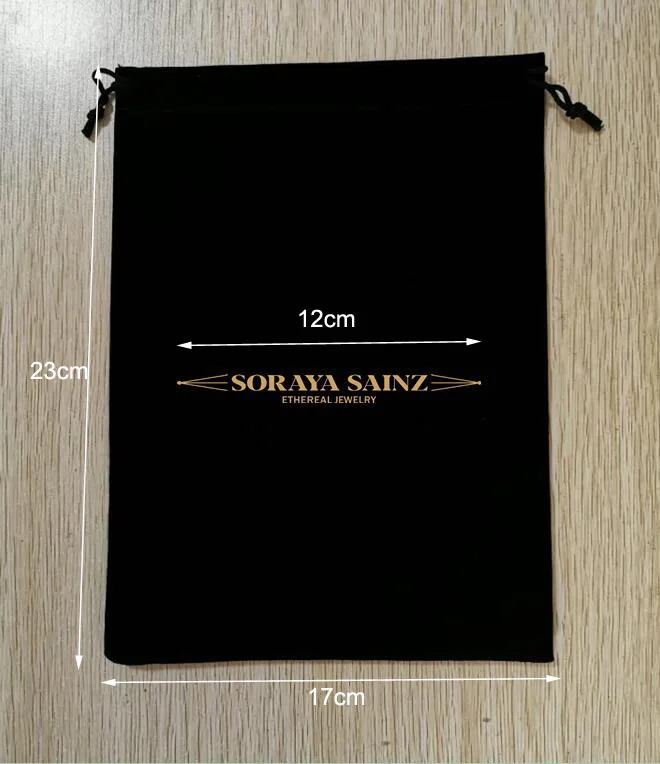 

200 Pieces Customised Logo 17x23cm Black Velvet Bags Drawstring Pouches Screen Printed With New Gold Color Logo