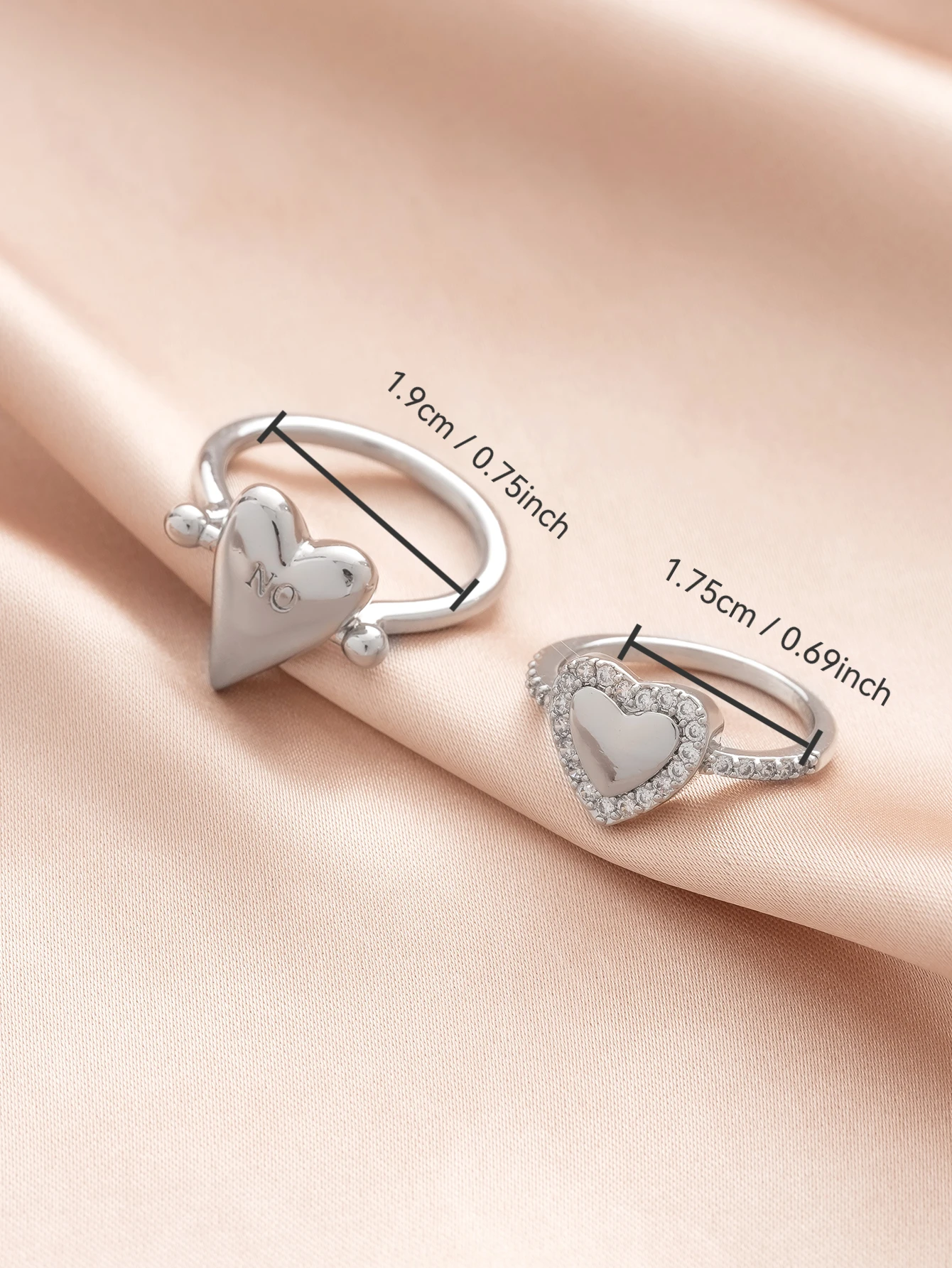 2PCS 360° Rotating Letter Womens Ring