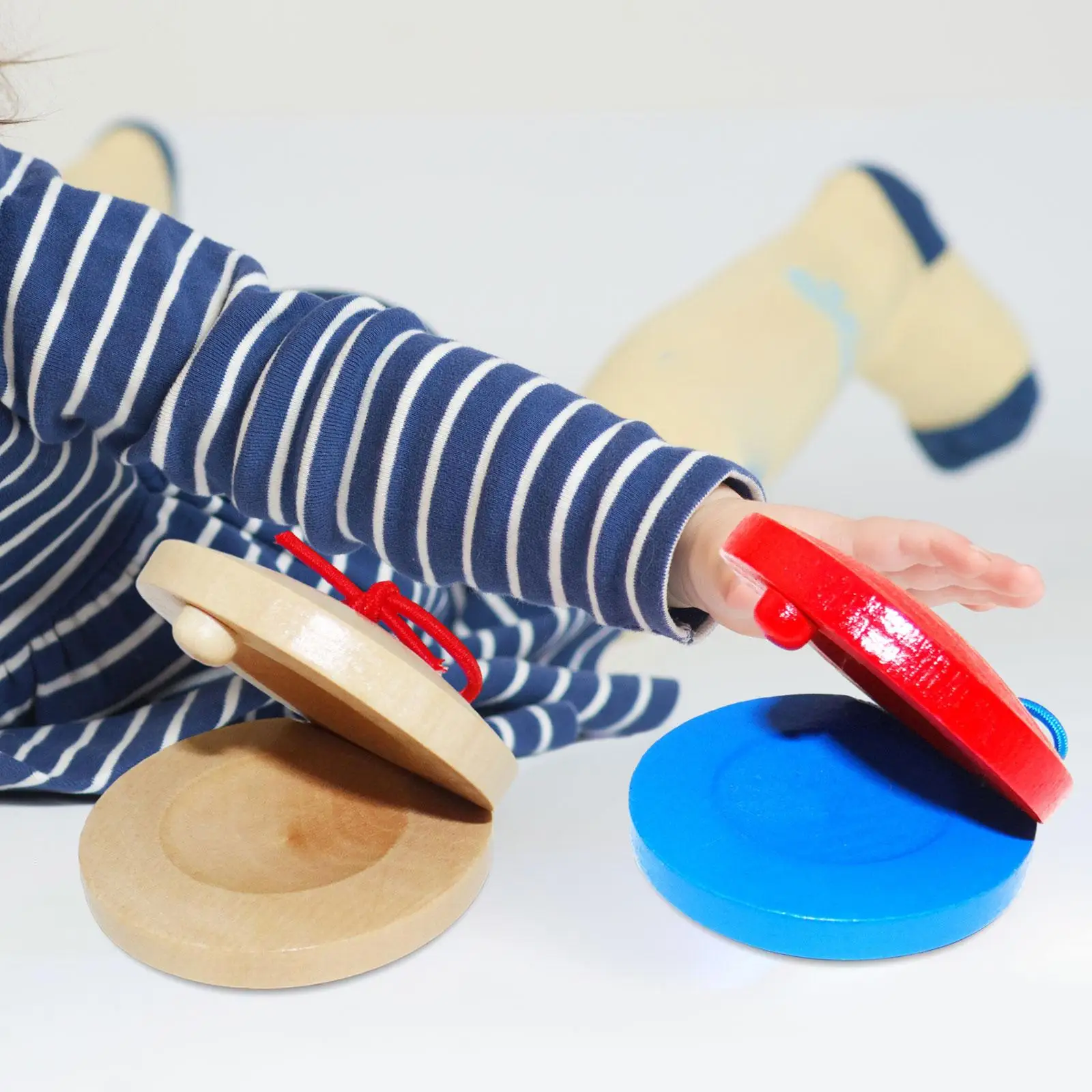 

2x Wooden Finger Castanets Kids Musical Castanets Instrument for Festivals Kindergarten Preschool Party Favors Birthday Gifts