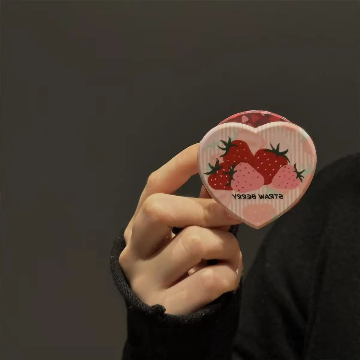 Luxury Polka Dot Red Love Heart Magnetic Phone Stand with Foldable Holder
