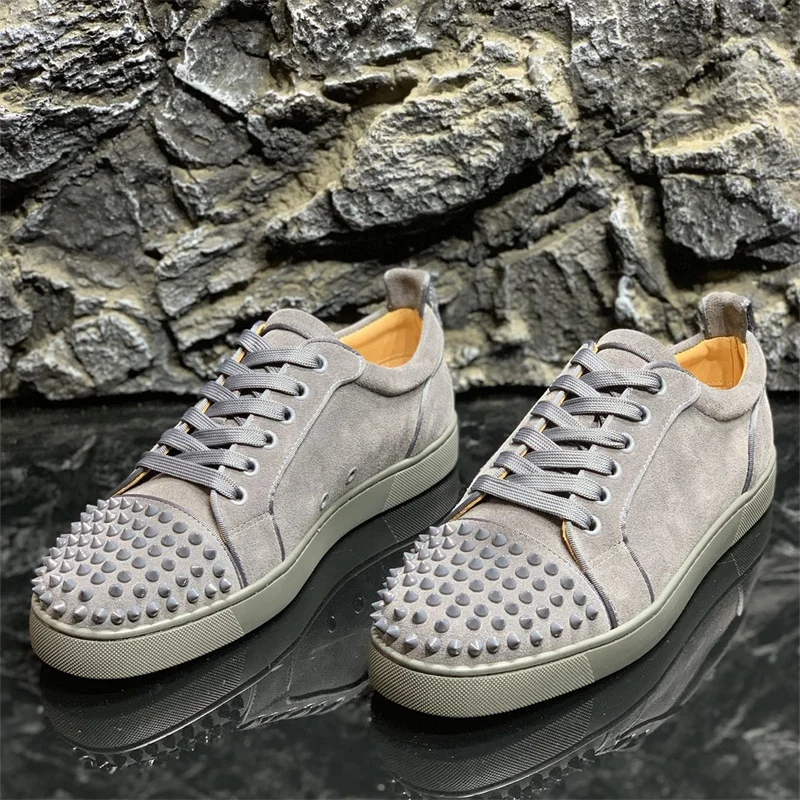 

Luxury Designer Gray Leather Low Tops Red Bottoms Rivets Shoes For Men's Casual Flats Loafers Women's Gift Brand Spikes Sneakers