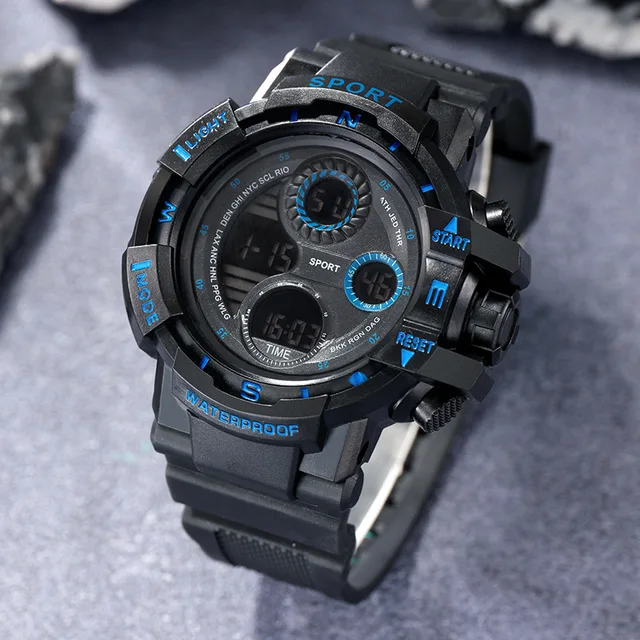 Nueva llegada Negro Oro Reloj Militar estilo Deportes reloj impermeable Reloj  digital Hombre Relojes digitales Jam Tanan - China Relojes de regalo y Reloj  precio