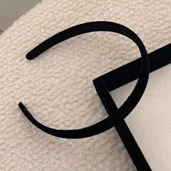 Elegant Vintage Black Headband for Women - Korean - Inspired Hair Accessory and Fashionable Gift (Black 1.5cm)