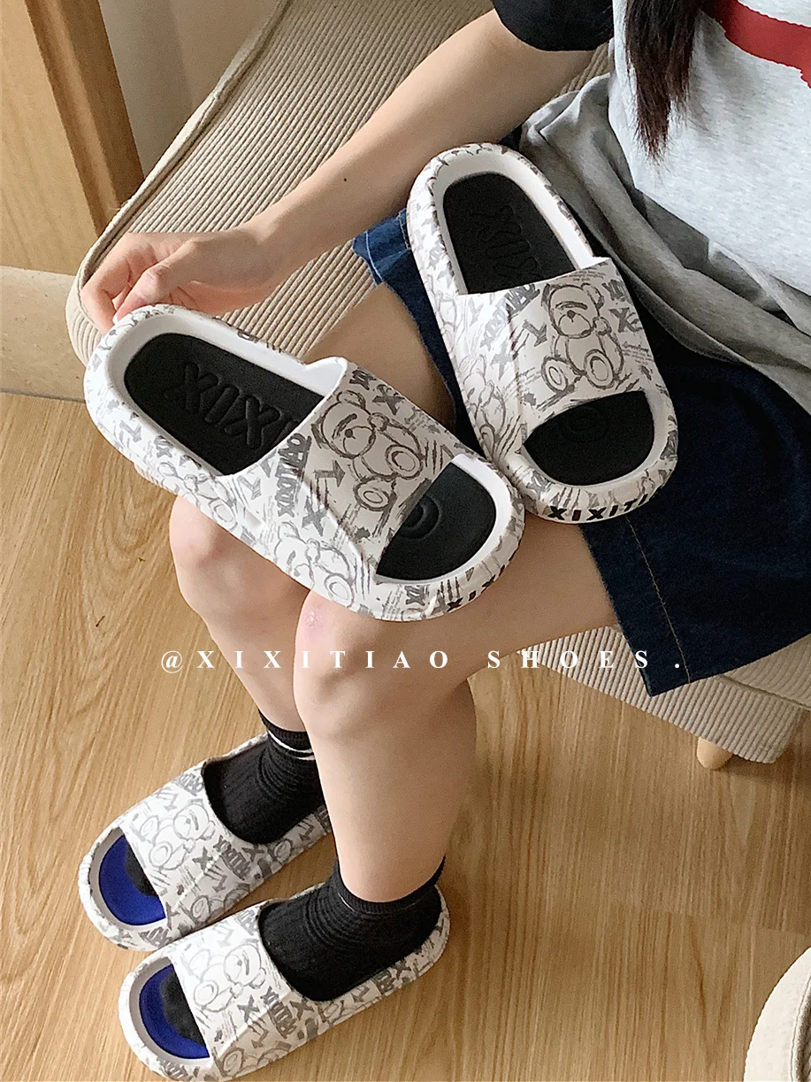 

Graffiti Slippers For Men And Women Summer Thick Sole Slipper Ins Brand Soft Sole Beach Sandals Bathroom Anti Slip Flip Flops