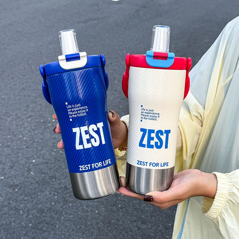 Minimalist Insulated Water Bottle with Dual-Function Lid, 600ML
