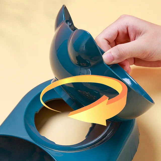 3-in-1 Cat Feeder Set 5