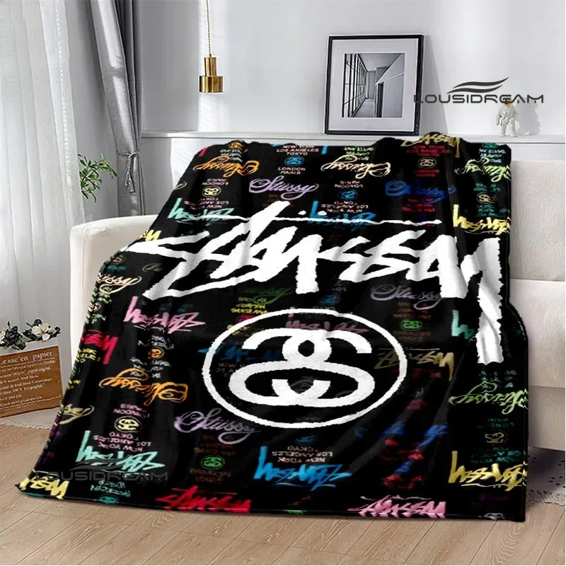 Tide Brand S-Stussy Logo Stampato Coperta Bella Coperta Calda Flanella Morbida E Confortevole Coperta Da Viaggio Per La Casa Regalo Di Compleanno