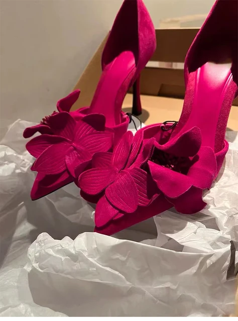 rose red heels