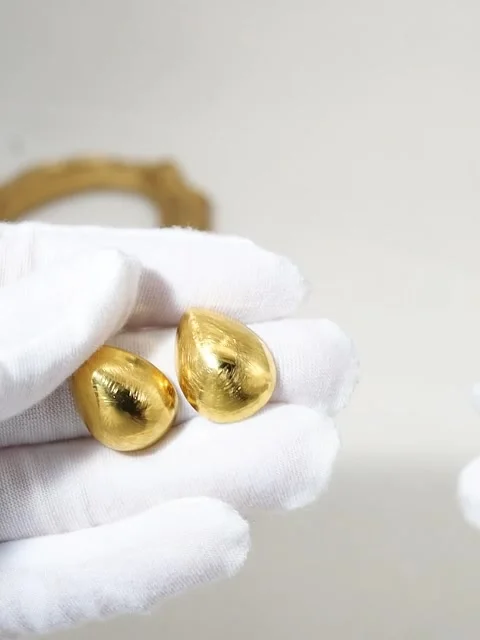 Серьги-гвоздики Wild &amp Free из нержавеющей стали золотистого цвета