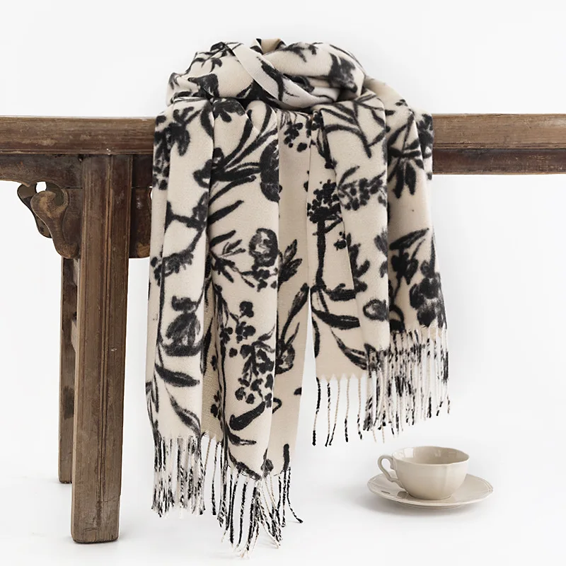 

Luxury Cashmere Scarf Vintage Black Flowers Women Shawl and Wrap Bandana Pashmina Tassel Female Winter Foulard Thick Blanket New