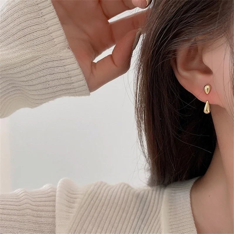 [BYWEEKEND] 韓国 12mm ball touch earring おしゃれ 関税込 Amazon.com: TONLUYAX Gold Ball Stud Earrings For Women Half