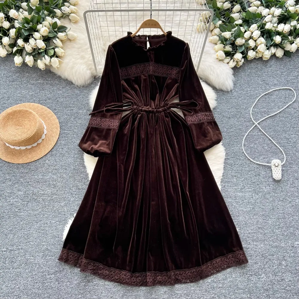 Retro dress women's lace patchwork waist ruffle velvet dress