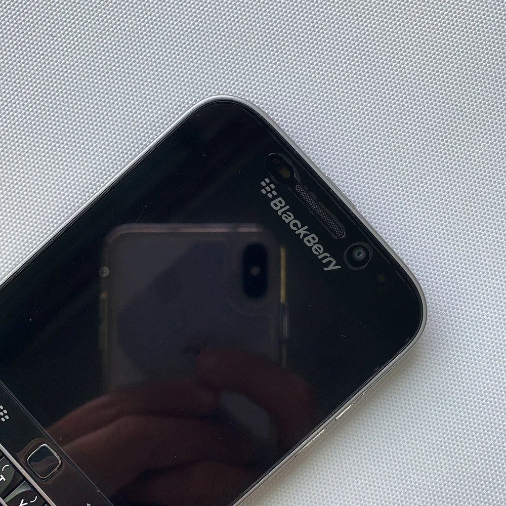 Original BlackBerry Q20 4G LTE Mobile Phone Referbished-95%New 3.5" 2GB RAM 16G ROM 8MP+2MP Camera WiFi BlackBerryOS Smartphone 2