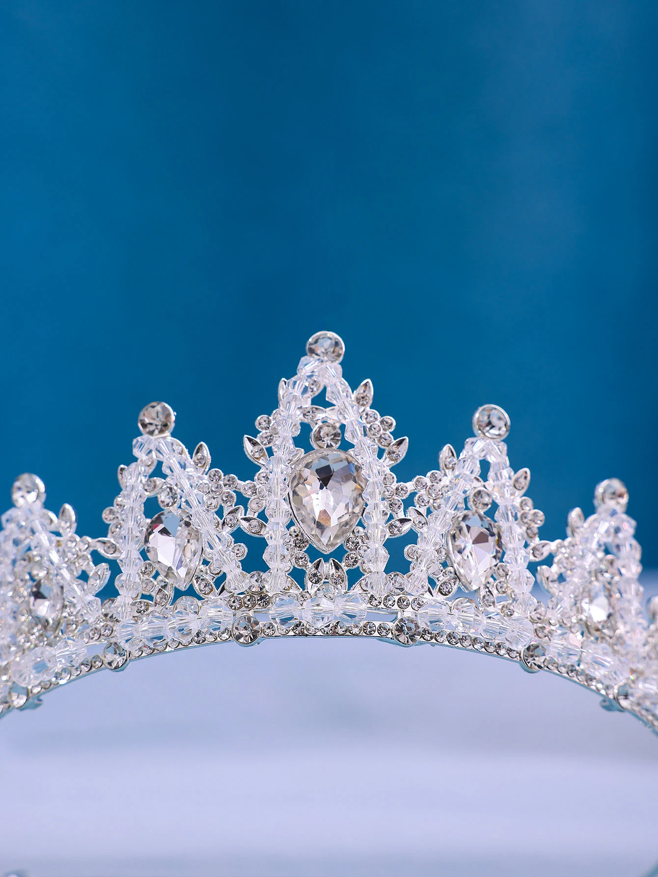 Handgemachte Designer Kristall krone Haarschmuck Tiara für Frauen Party rot lila Strass Brautkrone neuen Haarschmuck – Detail 9