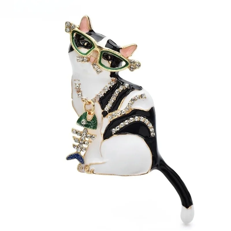Fish Bone Cat Brooch, Alloy Enamel, Cute Pet Animal, Women's Clothing, Backpack Jewelry Gift, Creative Fashionable and Versatile