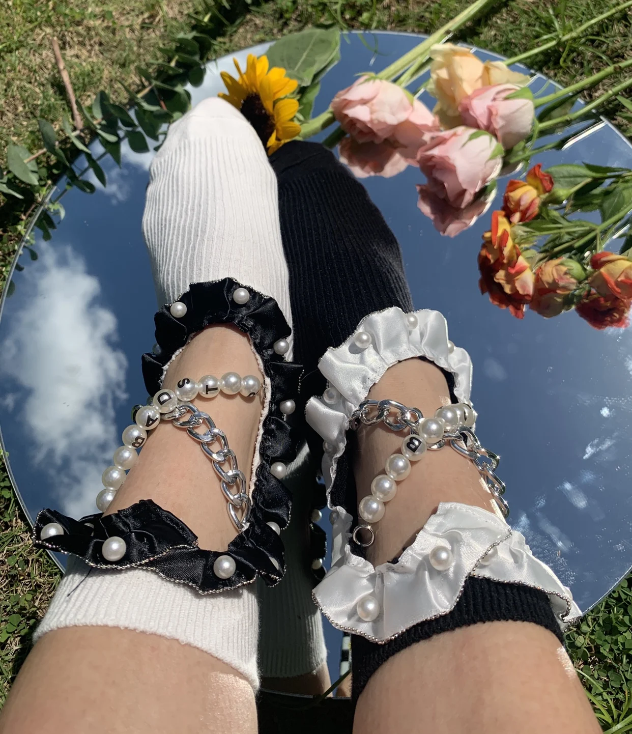 Black Lolita Striped Socks Niche Hollowed Heart Shape Pure Chain Pearl Lace Calf Cotton Short Pile Socks For Girl Cute Stockings