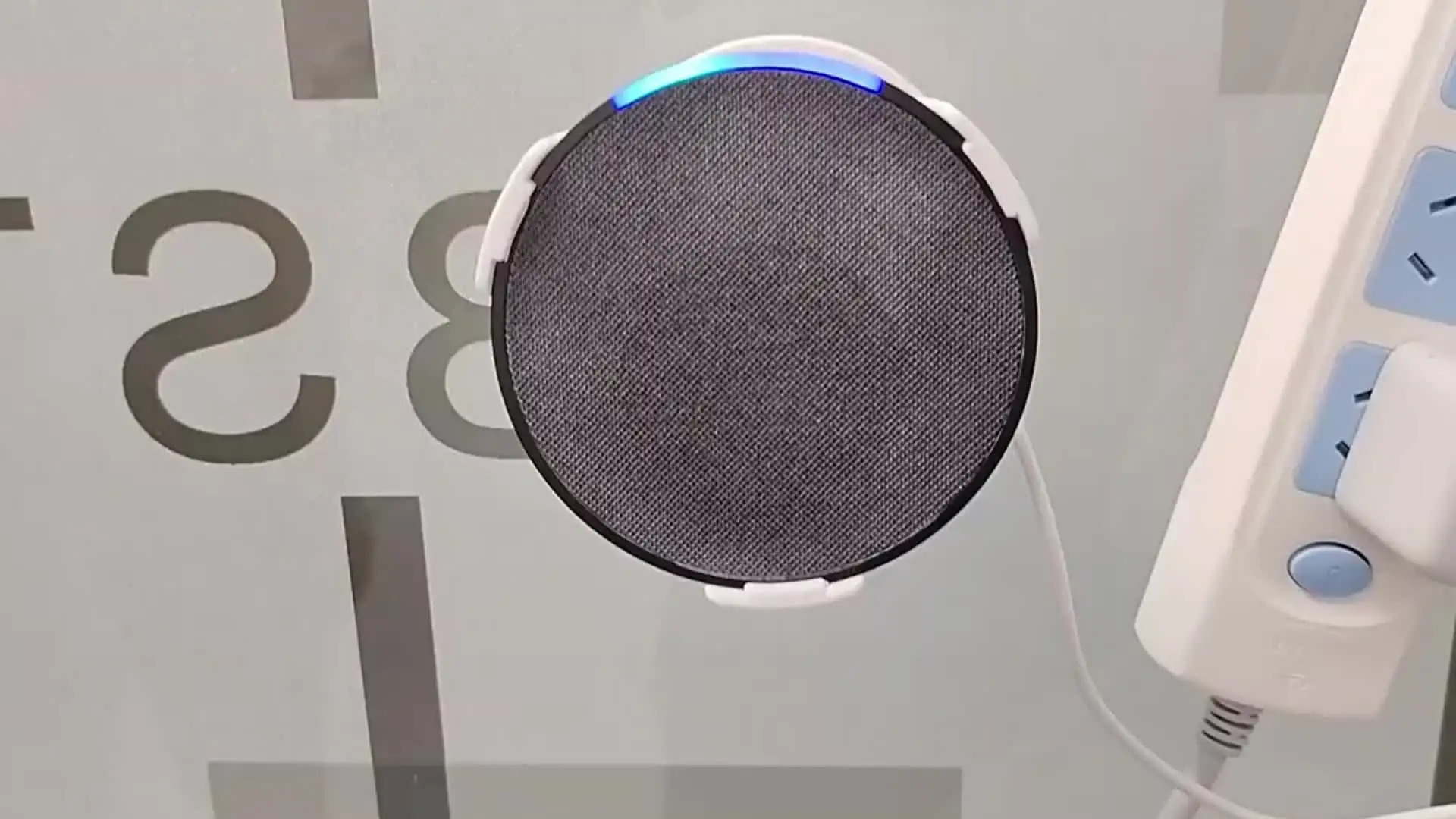 Stock Bureau - LOGILINK Support Pour Mini PC, Avec Gestion Des Câbles, Noir