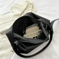 Sac fourre-tout en cuir pour femmes, tendance, Simple, grande capacité, sac à bandoulière, sacs à main, sacoches, 2024 5
