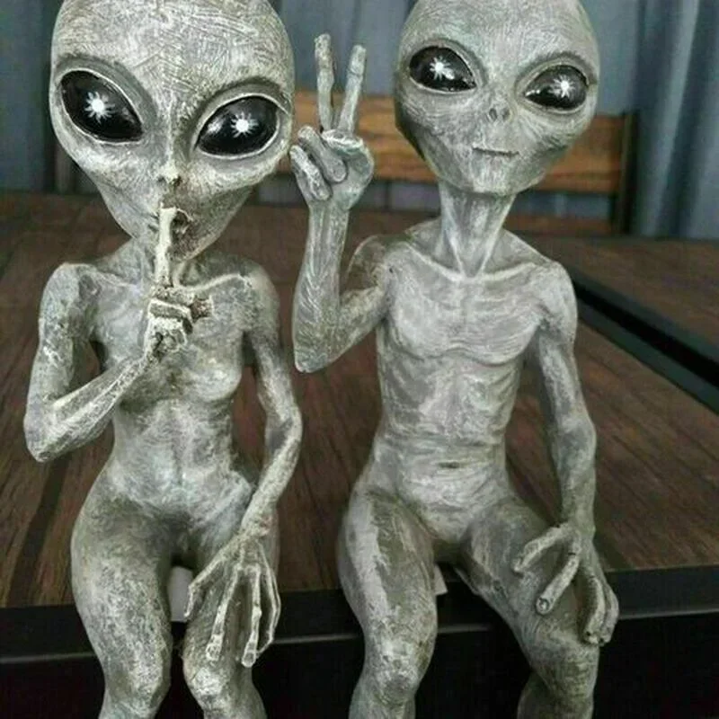 Resin Statue Ornament For Garden Home Decoration Outer Space Alien