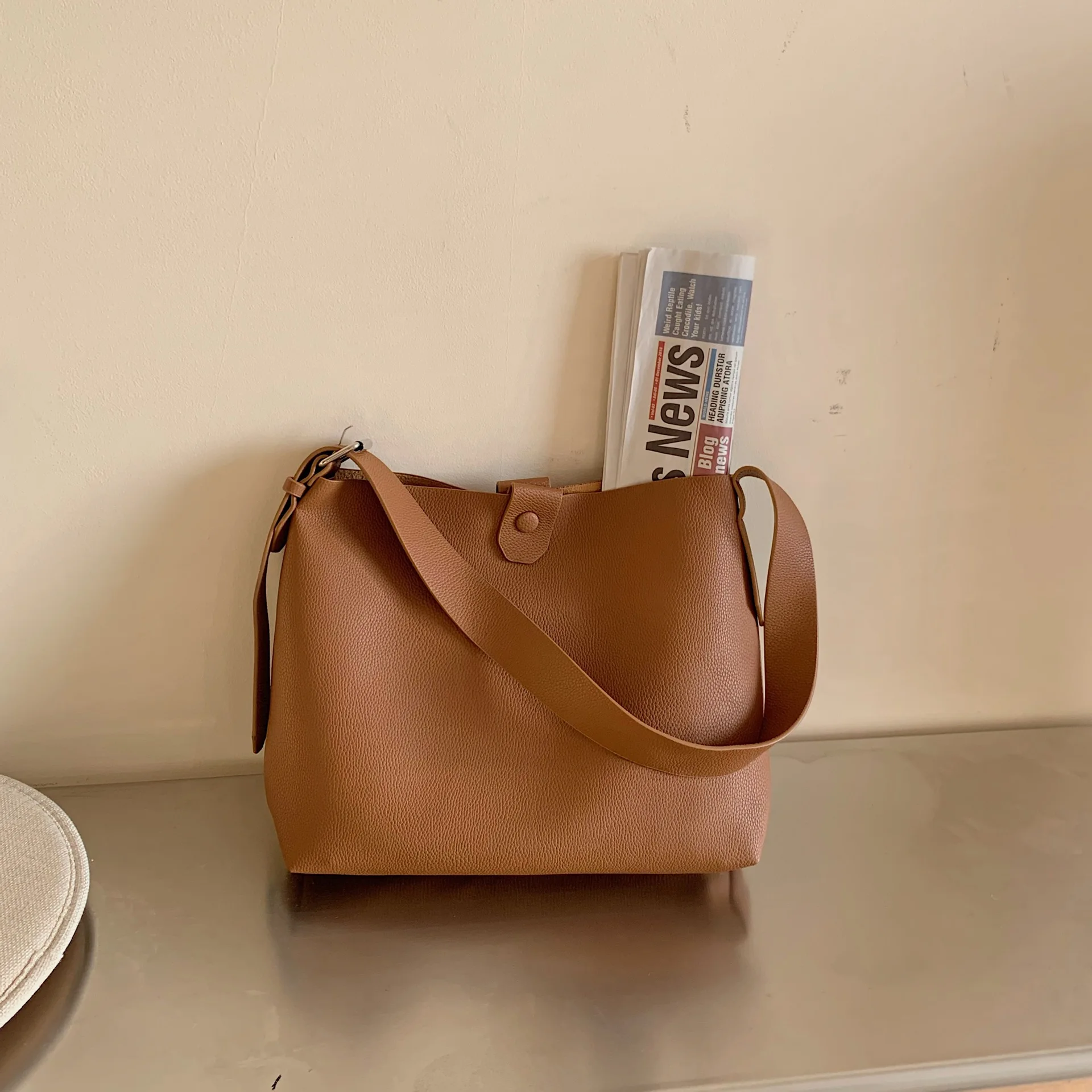 Large Capacity Composite Bag with a Small Purse Soft Leather Vintage Shoulder Bag for Women Fashion Top Handle Crossbody Bag