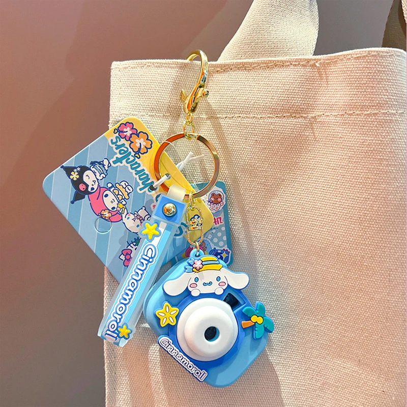 Key chain Sanrio Hello Kitty Cinnamoroll My Melody Kuromi Key Chain Projection Keyring Schoolbag Pendant