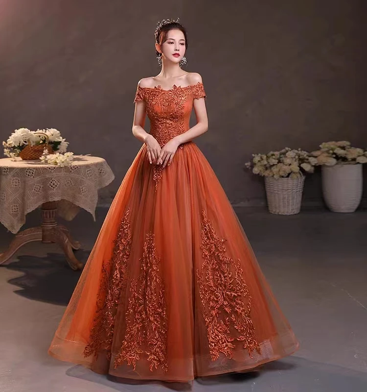 

Glitter Orange Prom Dress Lace Applique Off The Shoulder Sleeveless Backless Long Floor Length Evening Gowns Vestidos De Fiesta