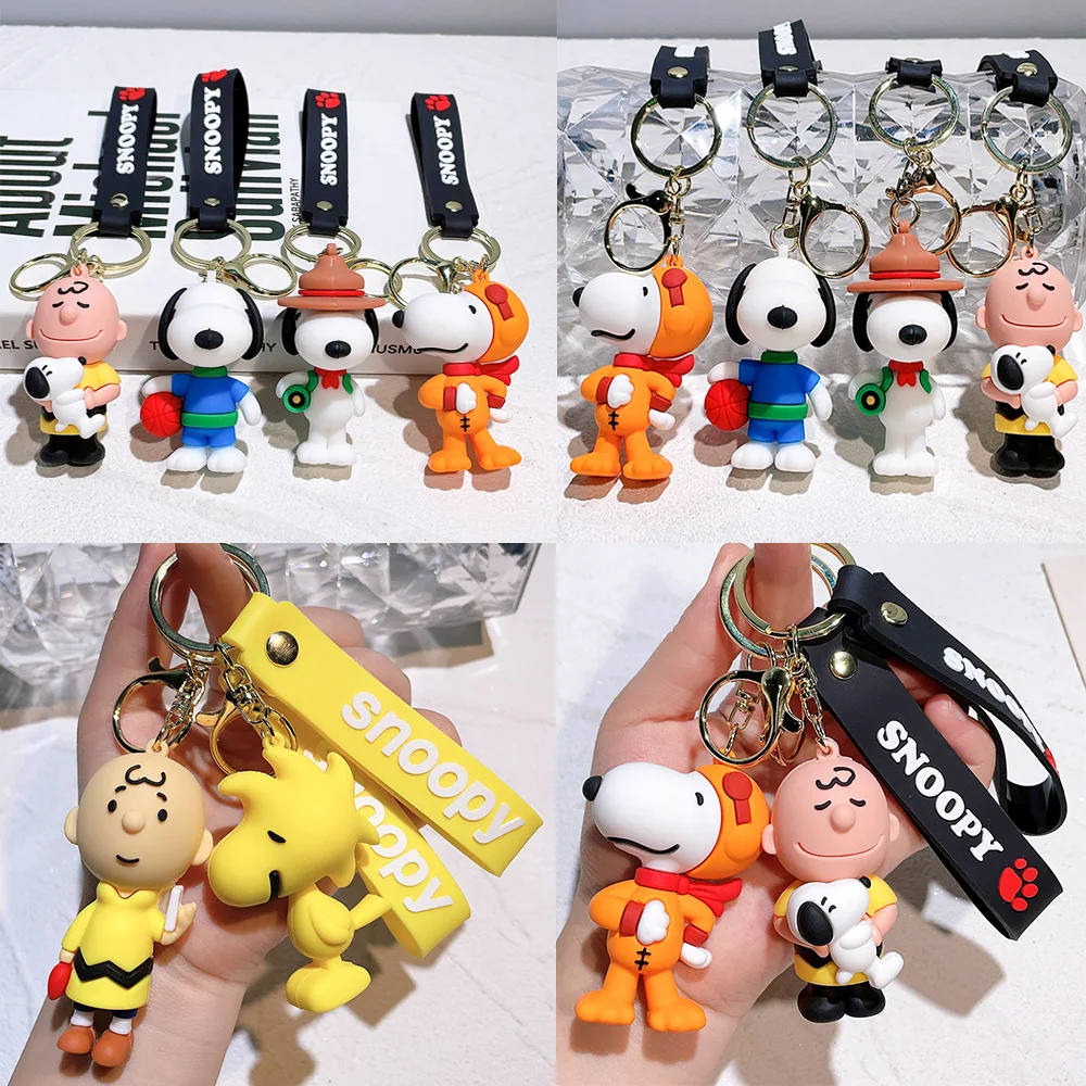 

New Kawaii Anime Cartoon series Snoopy Creative Yan Value Cute Keychain Girl Heart Student Schoolbag Pendant Gift Hot Sale