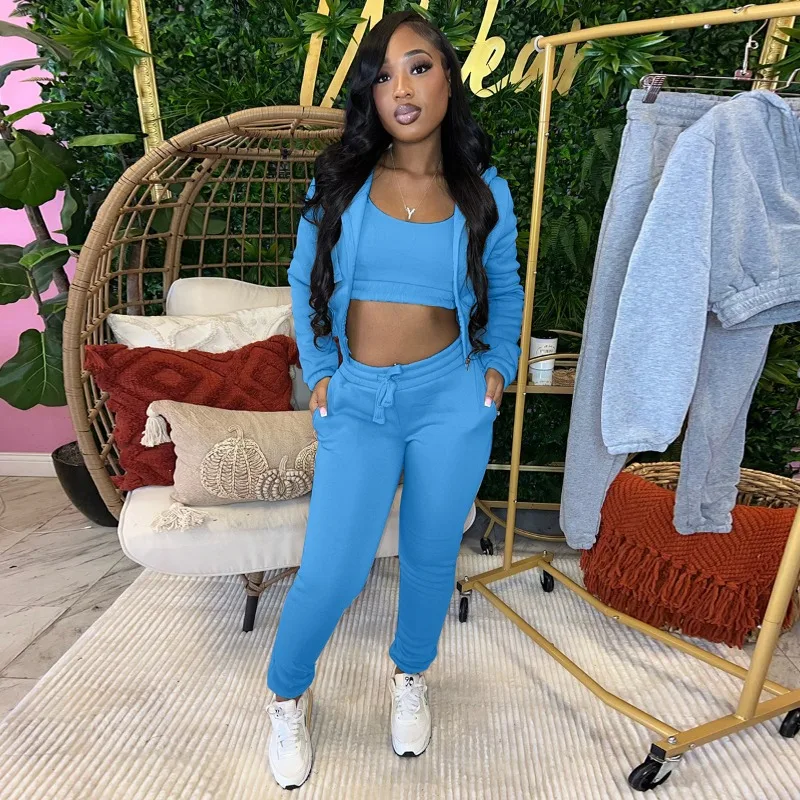 

Женский спортивный костюм из трех предметов, однотонный флисовый укороченный топ с длинным рукавом, куртка на молнии с капюшоном и повседневные штаны, осенне-зимние костюмы