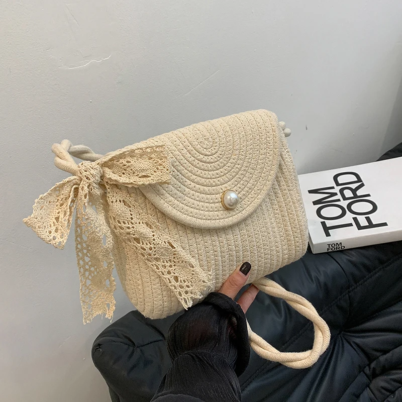 Pastoral Straw Beach Bag Woven Summer Shoulder Bag with Cute Lace Bow Shoulder Purse for Women Beach Picnic Vacation