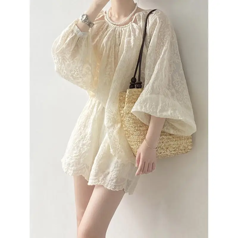 

Embroidered Long Sleeve Set Women's 2023 Autumn Temperament Round Neck Hollow Top+Shorts Casual Two Piece Set