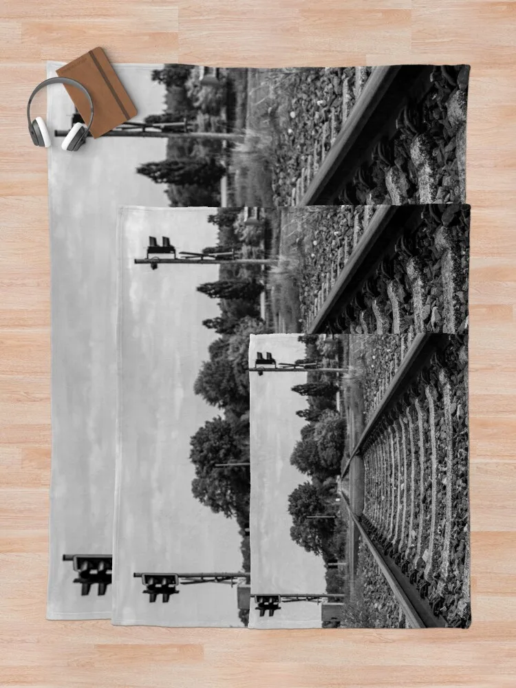 ��� ö�� ������ ��� ����� �� �ʼ�ǰ ���� ħ�� ��� ���� ���